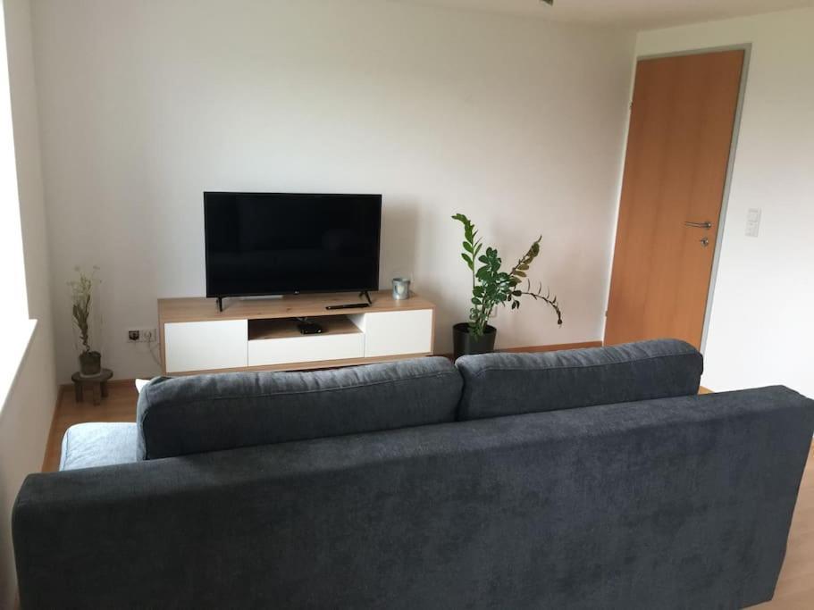 Ruhige Schoene 2-Zimmer Ferienwohnung ヘーヒスト エクステリア 写真